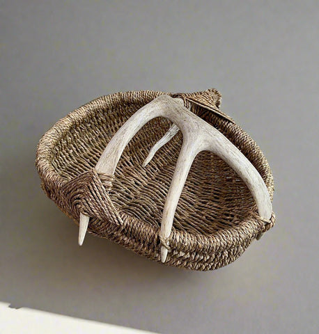 Custom Deer Antler Basket A29 - natural/medium