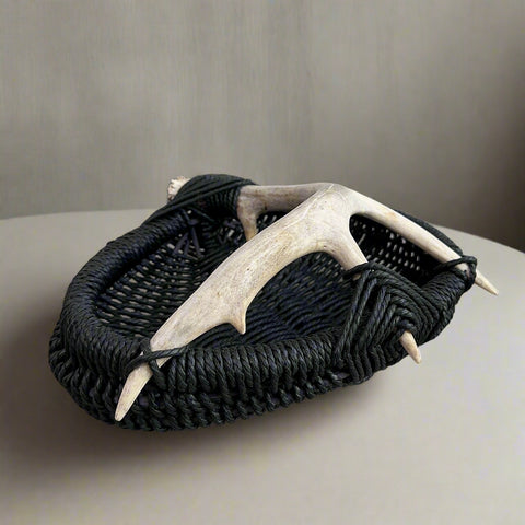 Custom Deer Antler Basket A33 - black/small